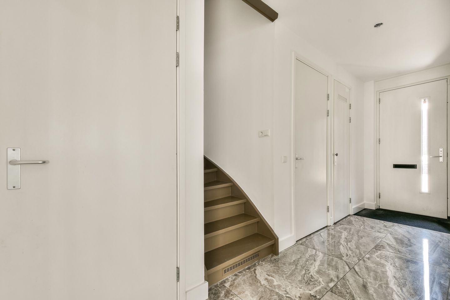 Foto 4 van Lijndraaierhof 16