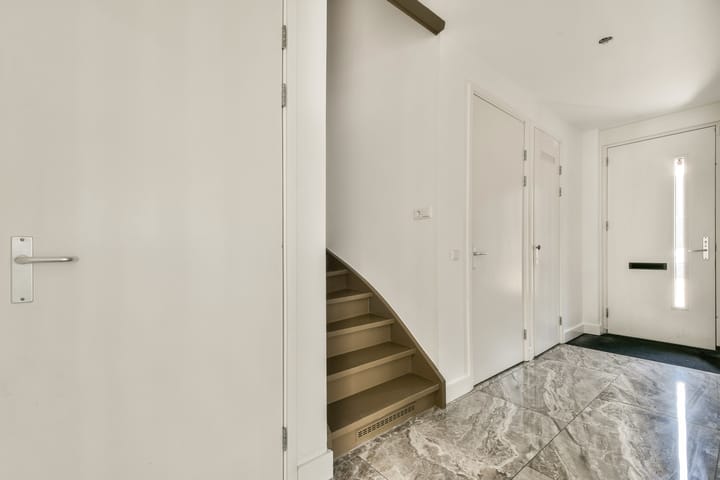 Foto 4 van Lijndraaierhof 16