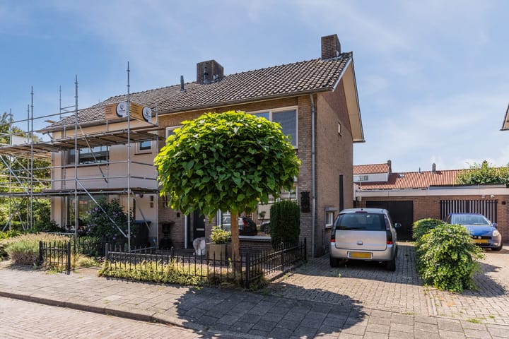 Foto 4 van Crocusstraat 11