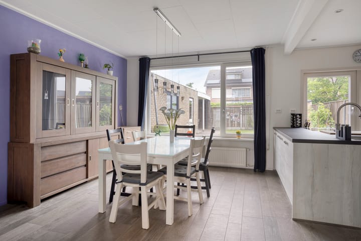 Twee-onder-één-kap te koop: Dullaertstraat 13, Hulst