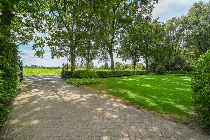 Vrijstaande woning te koop: Overhorsterweg 48, Voorthuizen