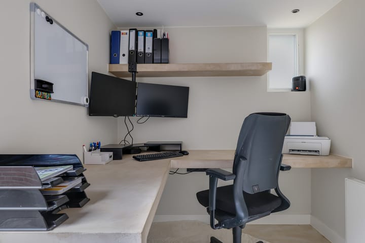 Tussenwoning te koop: Eindhovensingel 266, Arnhem