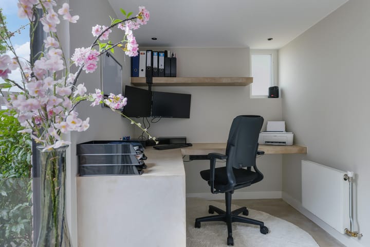 Tussenwoning te koop: Eindhovensingel 266, Arnhem