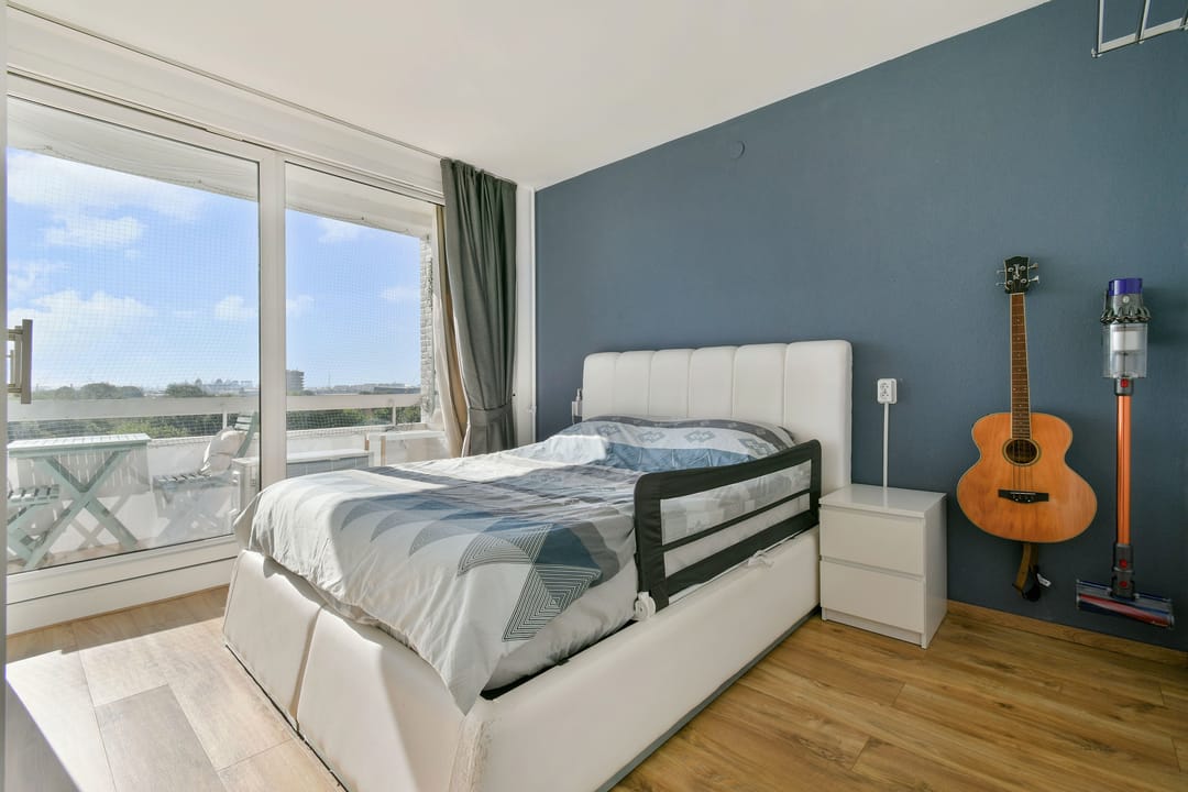Photo 16 of Coornhertstraat 125
