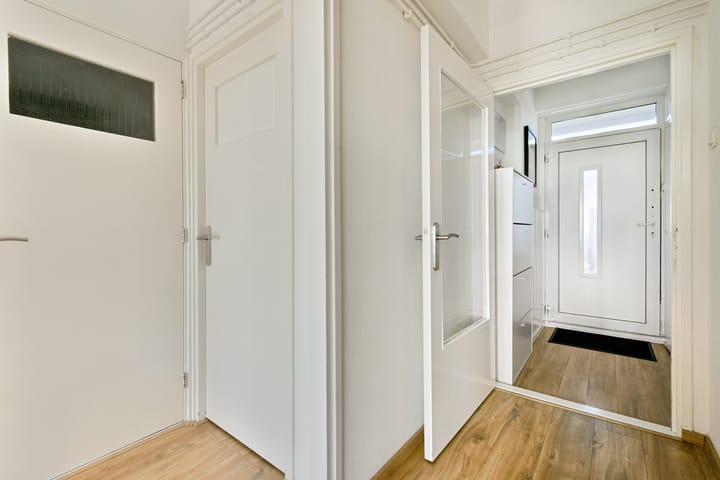 Appartement te koop: Coornhertstraat 125, Vlaardingen