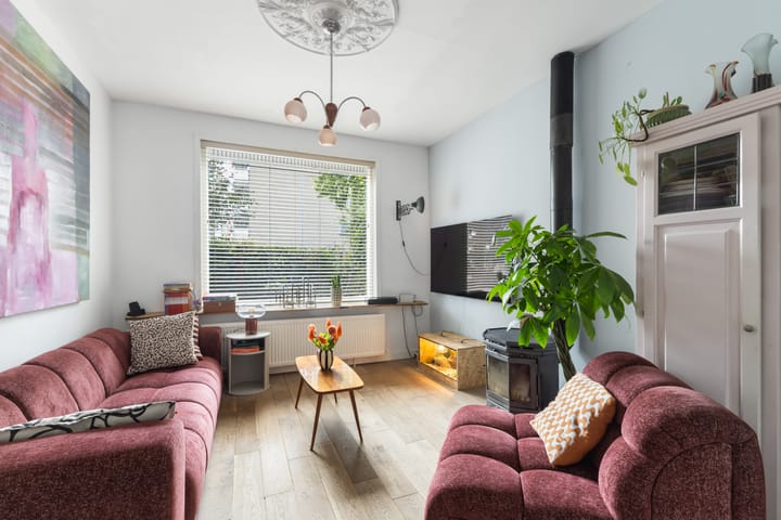Tussenwoning te koop: Dubbeldamseweg Zuid 276, Dordrecht