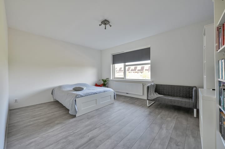 Vrijstaande woning te koop: Zevenster 31, Hoorn