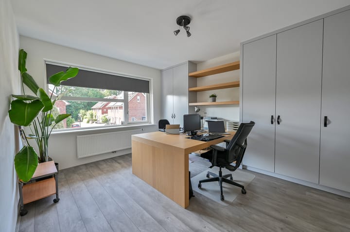 Vrijstaande woning te koop: Zevenster 31, Hoorn