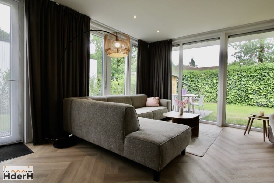 2-bedroom freehold villa in Ermelo — photo 2 of 5