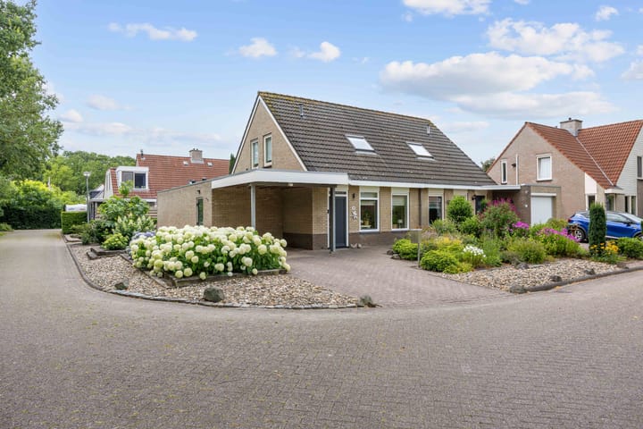Foto 2 van Voeghouten 39