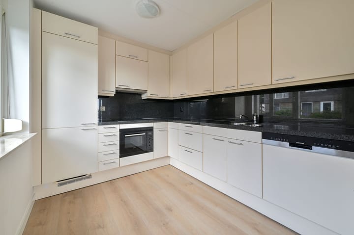 Appartement te koop: Strandweg 27, Zeewolde
