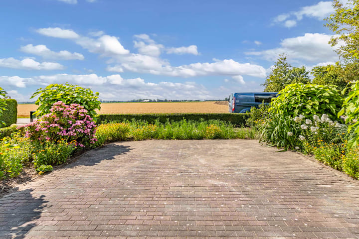 Hoekwoning te koop: Lindeweg 18A, Luttelgeest