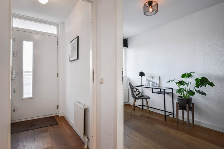 Appartement te koop: Waldeck Pyrmontkade 101, 'S-Gravenhage