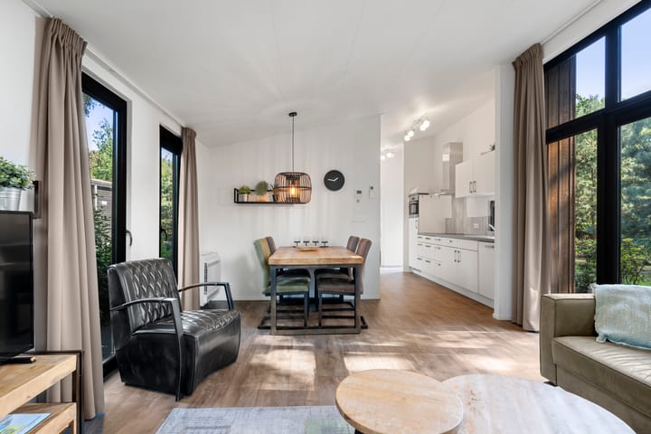 Vrijstaande woning te koop: Roekelseweg 48RB135, Wekerom