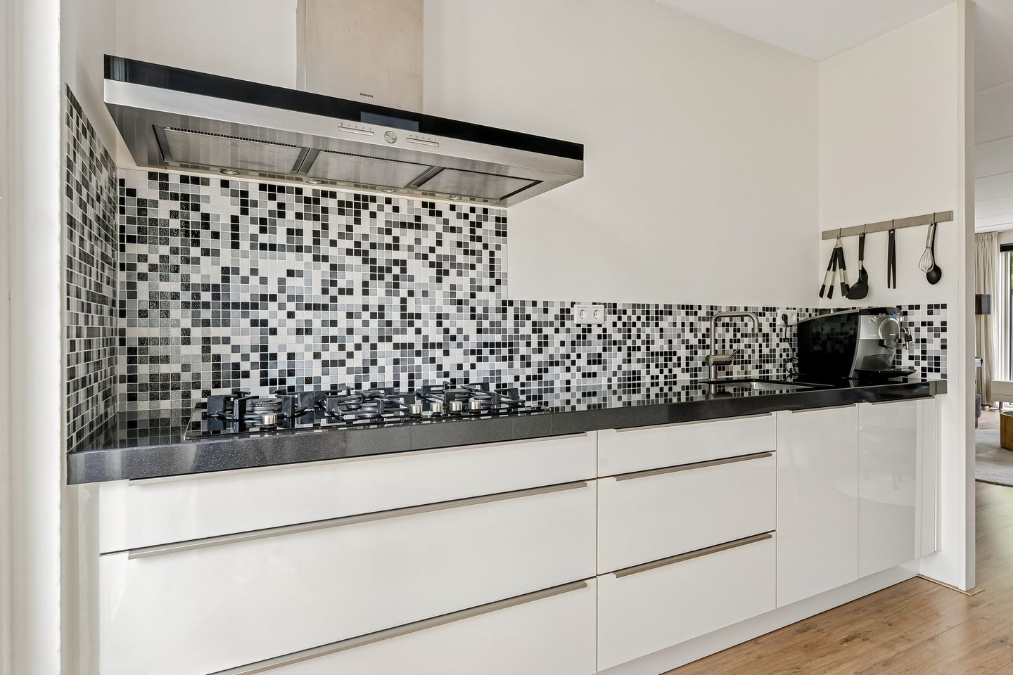 Photo 19 of Hofstedestraat 32