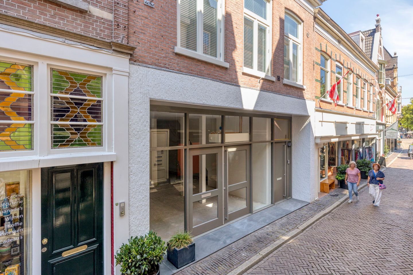 Bekijk foto 1 van Huigbrouwerstraat 12