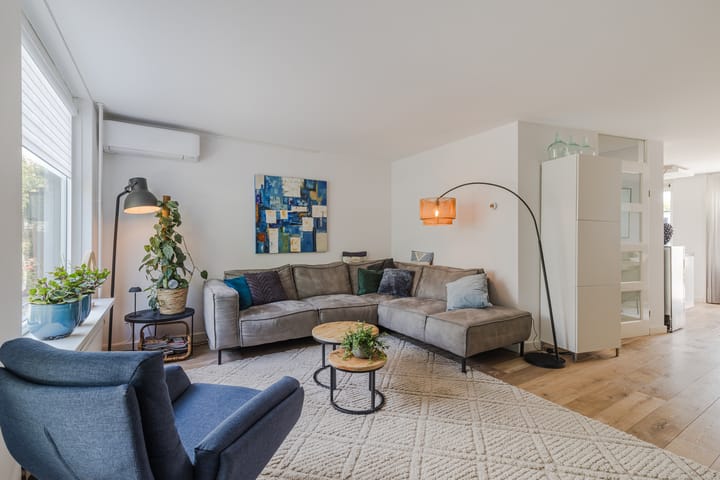 Tussenwoning te koop: Dijkmanzoet 84, Tiel