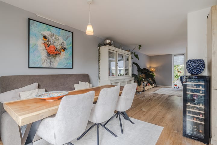 Tussenwoning te koop: Dijkmanzoet 84, Tiel