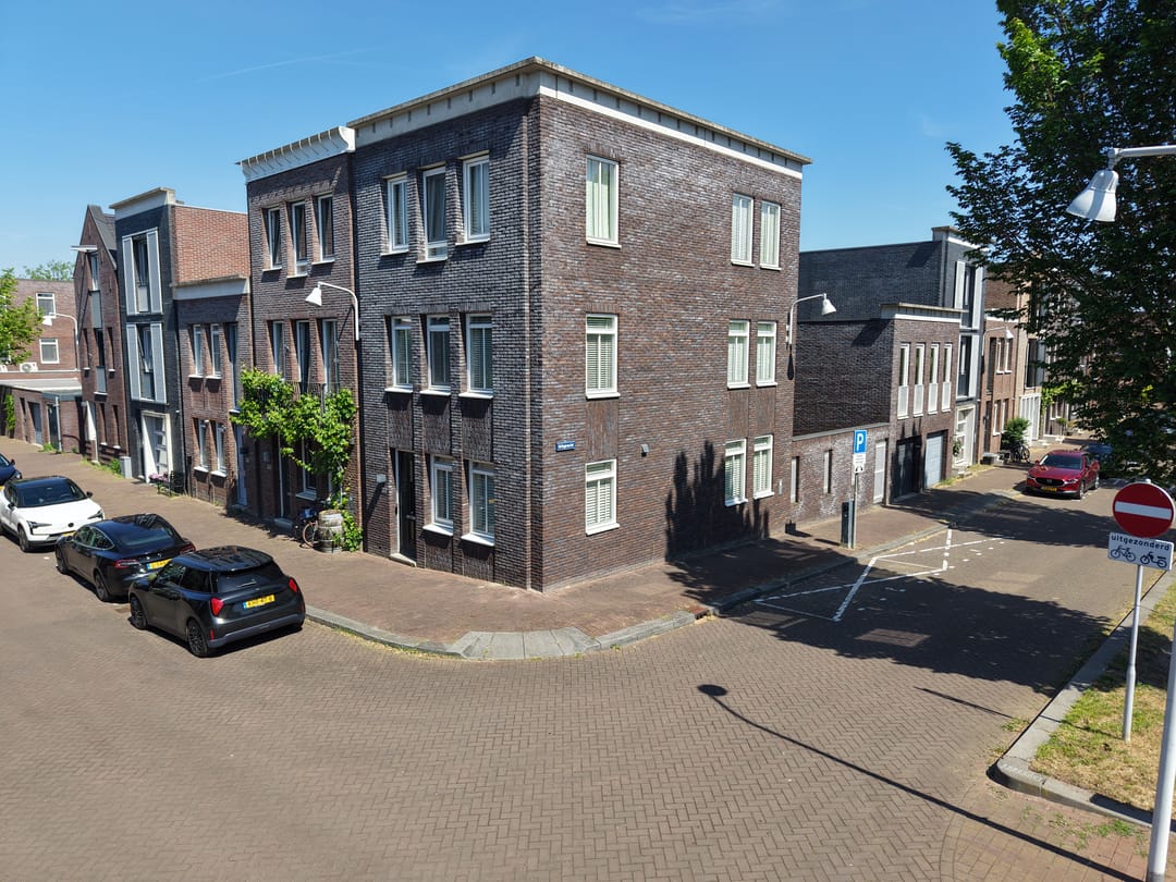 Photo 1 of Schoklandstraat 32