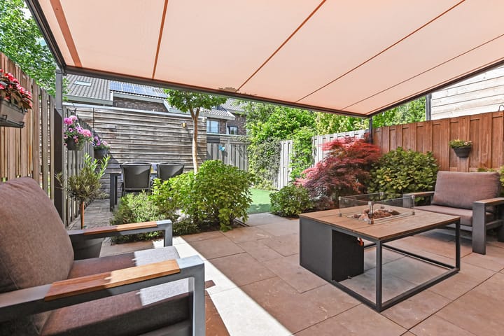 Tussenwoning te koop: Senecastraat 30, 'S-Gravenhage