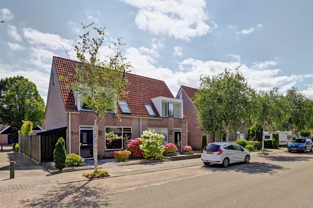 Foto 1 van De Bouw 46
