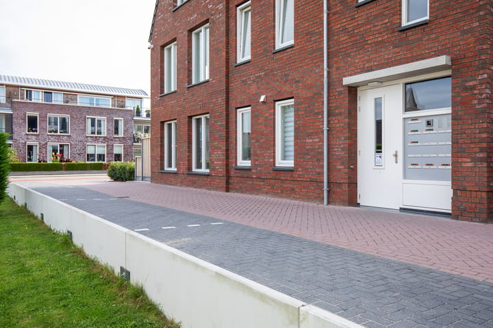 Foto 4 van van der Loostraat 28