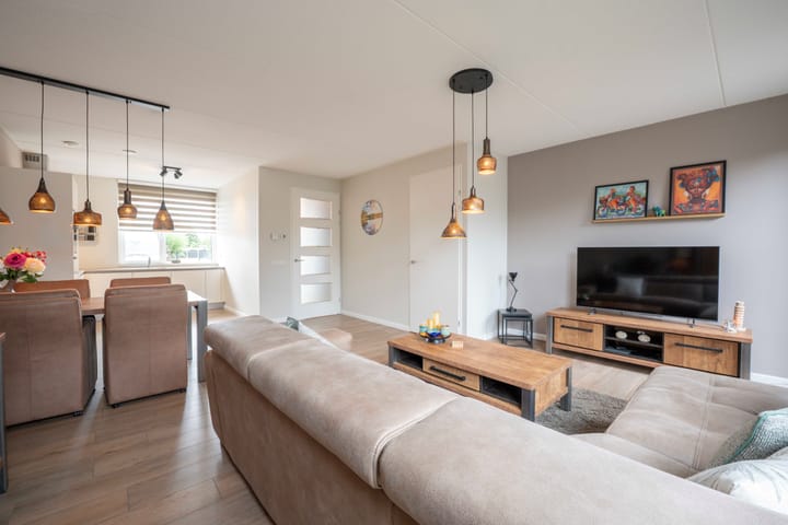 Hoekwoning te koop: A M de Jongstraat 60, Zegge