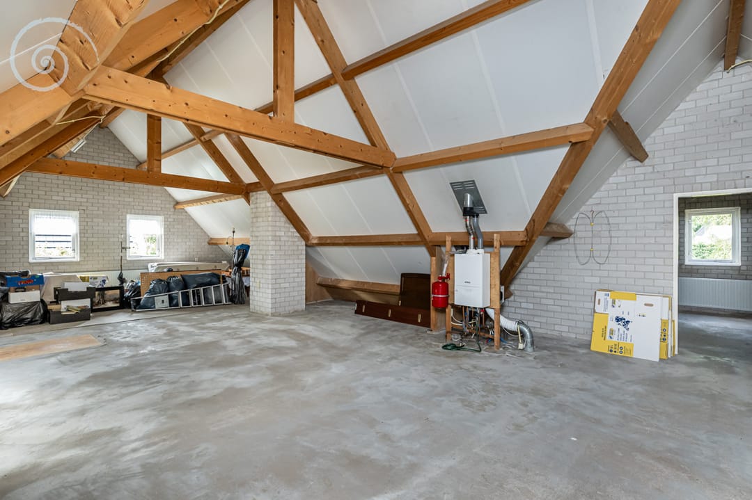 Photo 32 of Dirkdoensweg 13-A