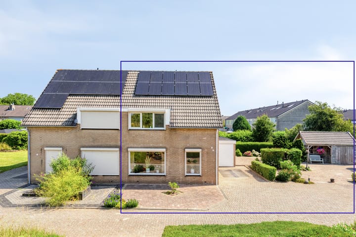Twee-onder-één-kap te koop: Rijndijk 31, Westervoort