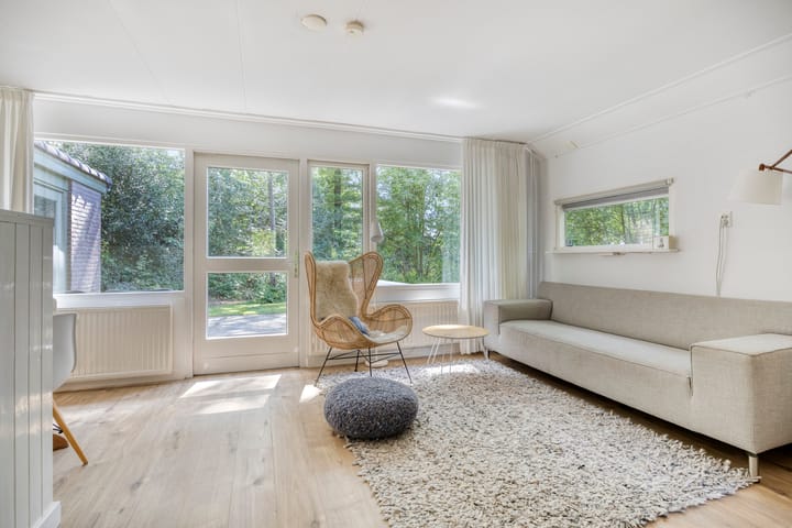 Vrijstaande woning te koop: Duerswâldmer Wei 11-13, Bakkeveen