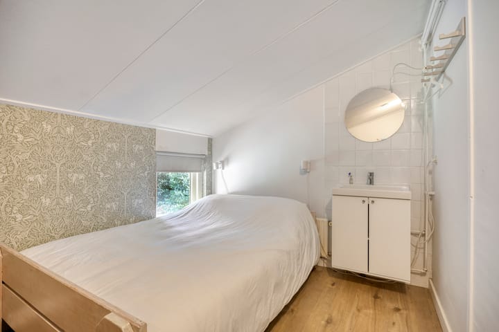 Vrijstaande woning te koop: Duerswâldmer Wei 11-13, Bakkeveen