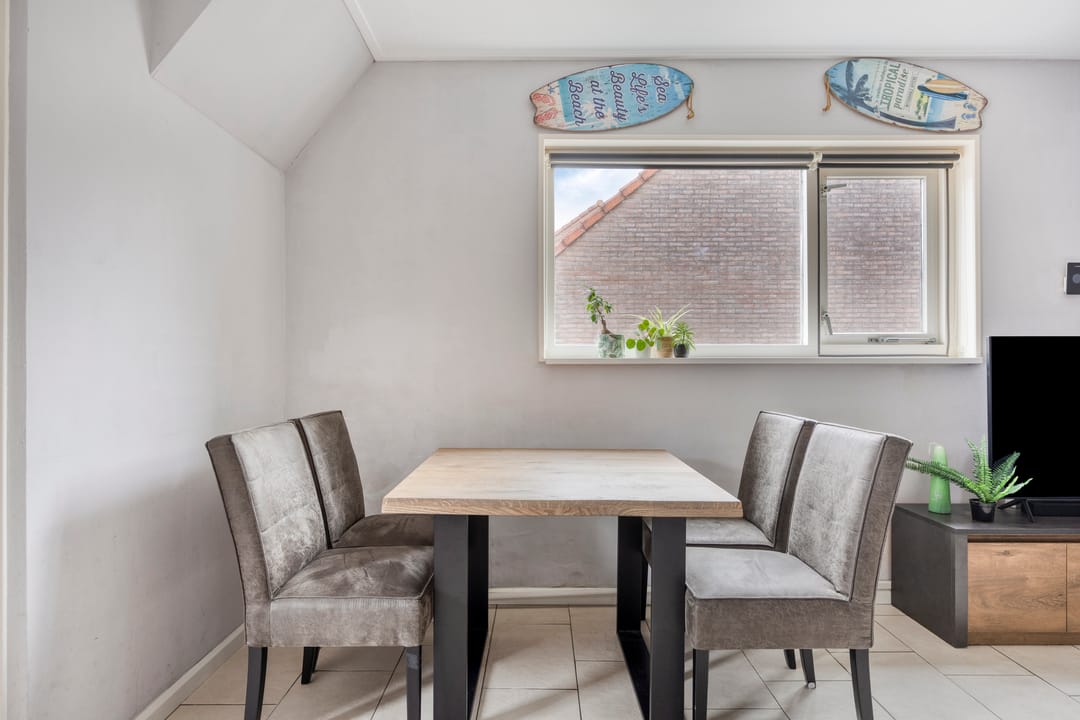 Photo 11 of Weststraat 24