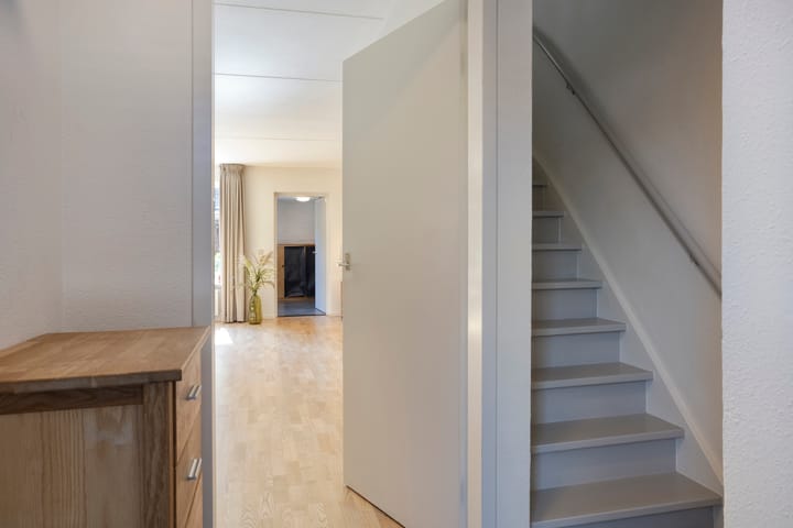 Tussenwoning te koop: Pastoor Schneiderstraat 3, Enschede