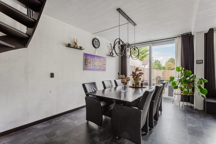 Tussenwoning te koop: Kreek 124, Lelystad