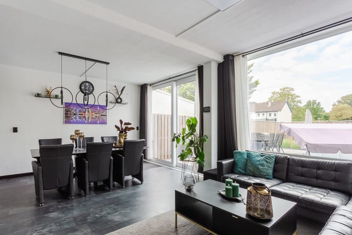 Tussenwoning te koop: Kreek 124, Lelystad