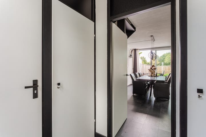 Tussenwoning te koop: Kreek 124, Lelystad