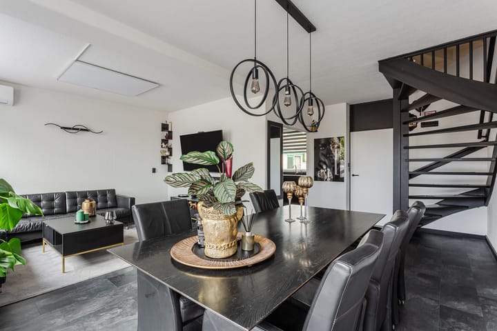 Tussenwoning te koop: Kreek 124, Lelystad