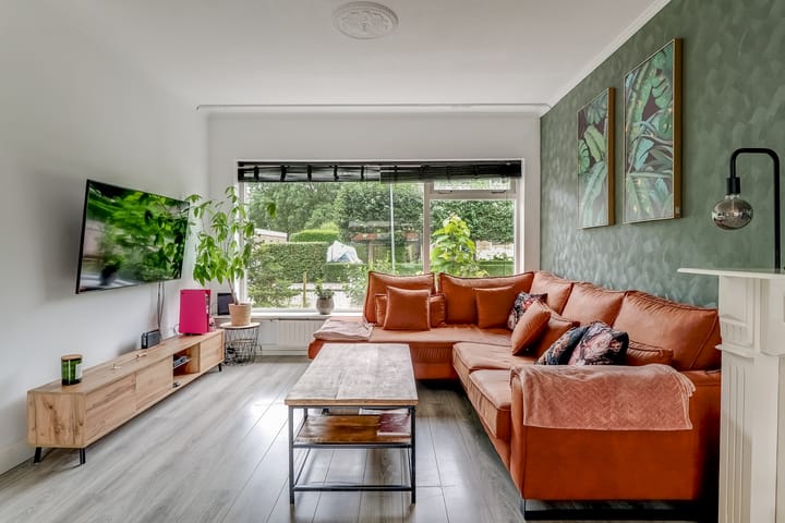 Tussenwoning te koop: Beukenlaan 43, Middenmeer