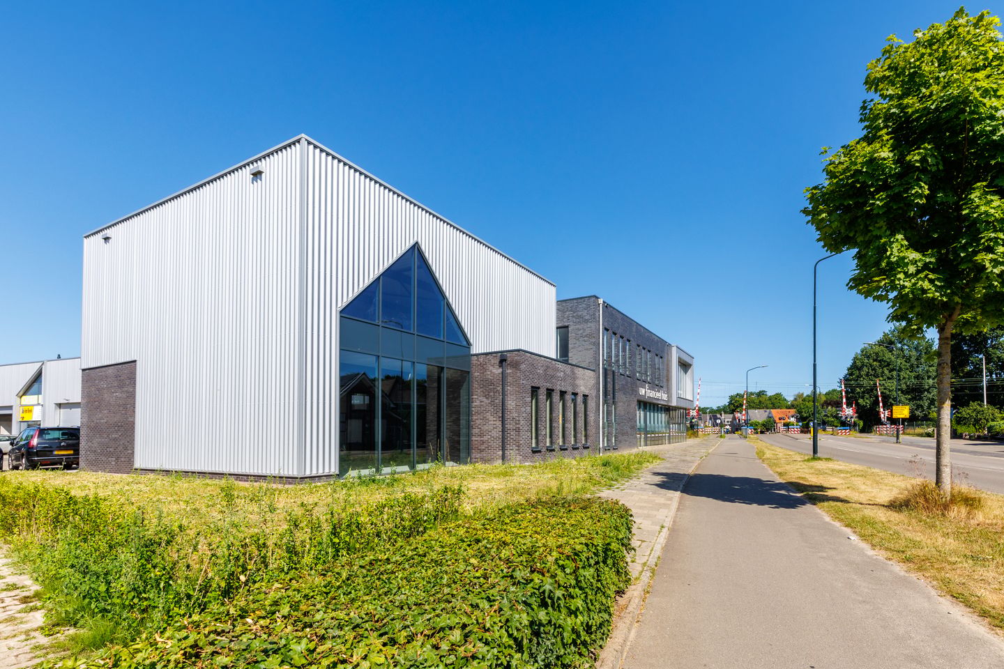 View photo 2 of Veenweg 38-A