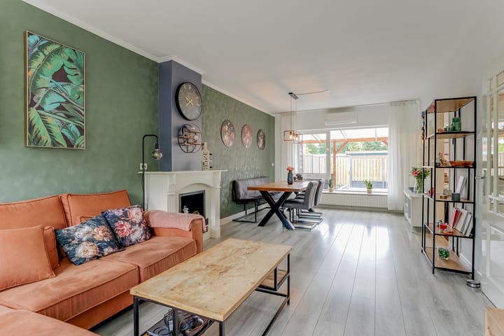 Tussenwoning te koop: Beukenlaan 43, Middenmeer
