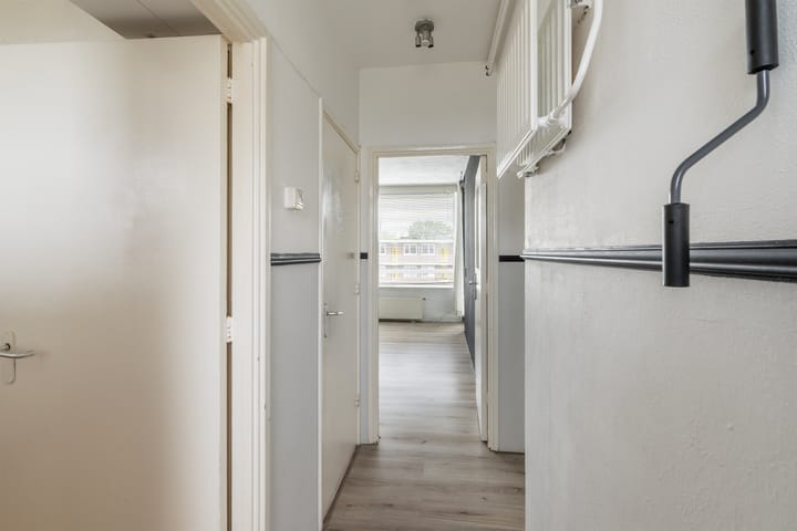 Appartement te koop: van Hoornbeekstraat 3D, Vlaardingen