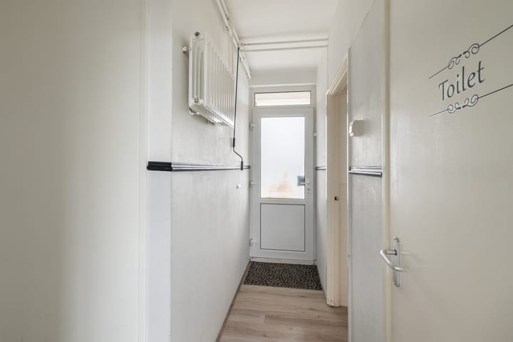 Appartement te koop: van Hoornbeekstraat 3D, Vlaardingen