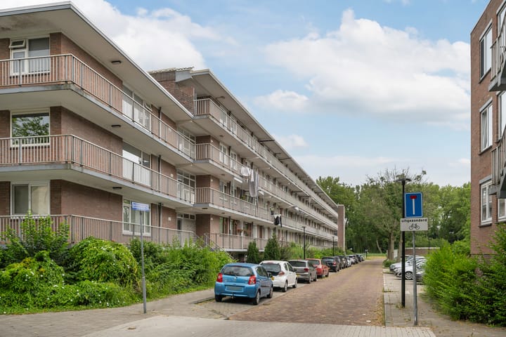 Appartement te koop: van Hoornbeekstraat 3D, Vlaardingen