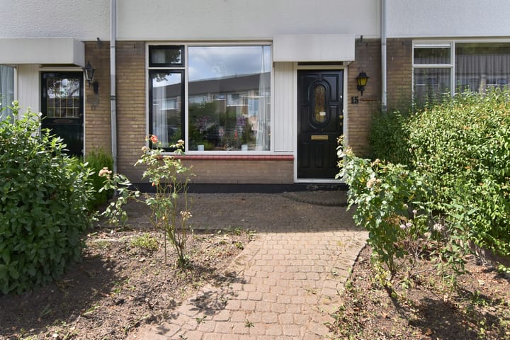 Tussenwoning te koop: Guldeland 15, Wateringen