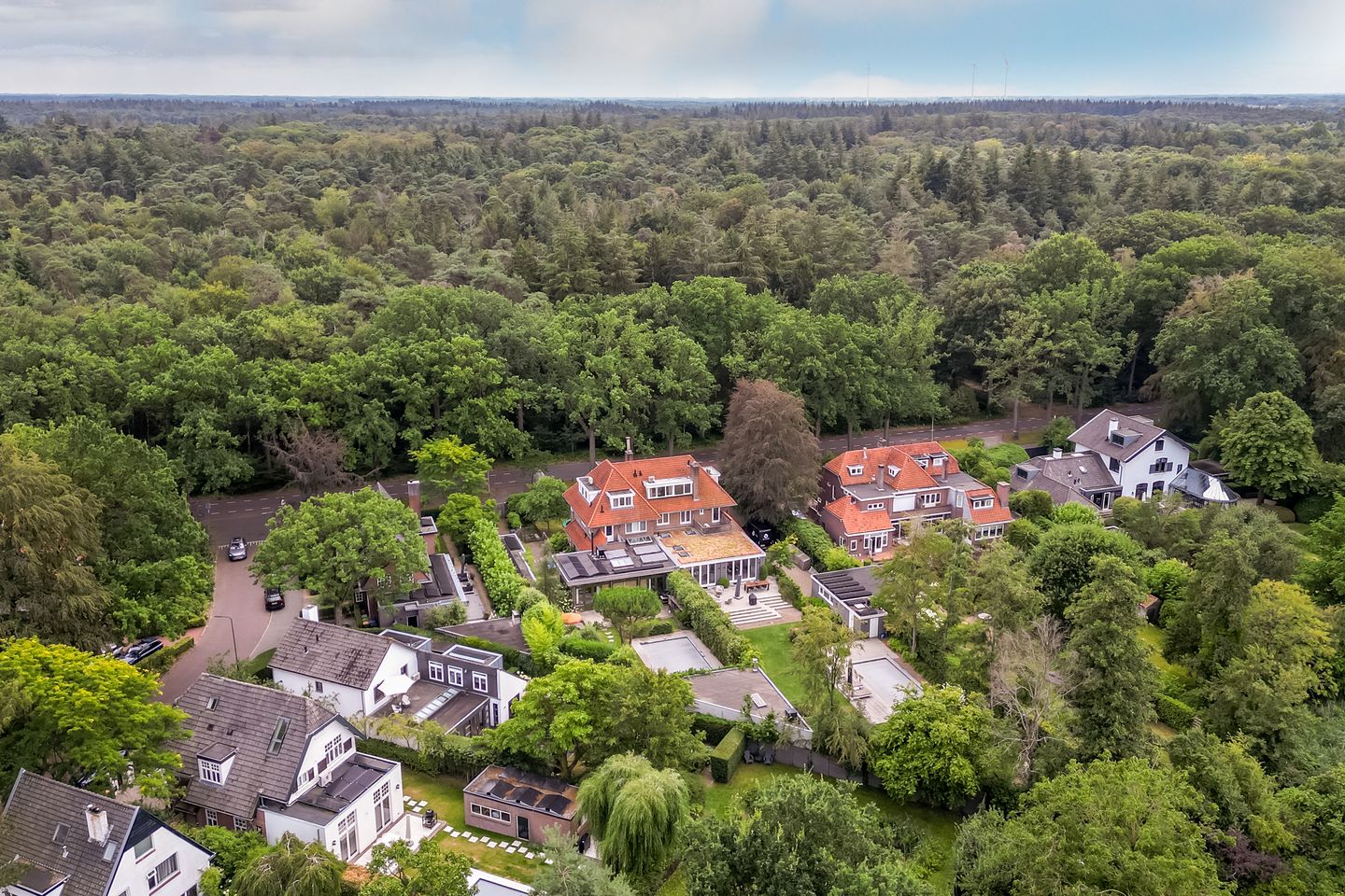 Photo 64 of Montenslaan 26