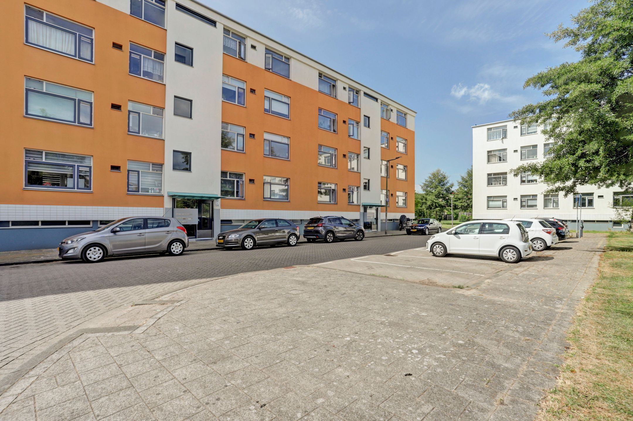 Photo 21 of Vasaristraat 142