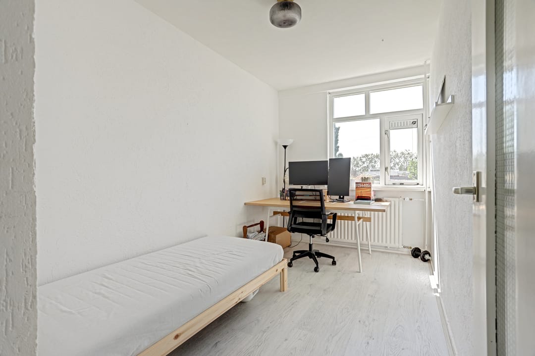 Photo 17 of Vasaristraat 142