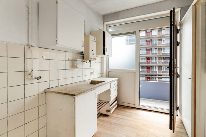 Appartement te koop: Hellevoetstraat 75, Rotterdam