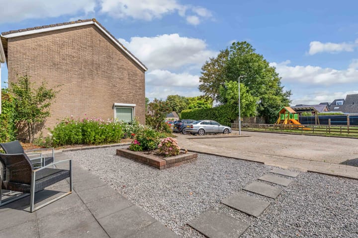 Hoekwoning te koop: Vikarijbuorren 47, Minnertsga