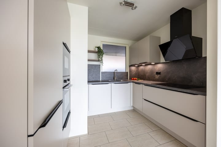 Appartement te koop: Oostzeedijk 294A, Rotterdam